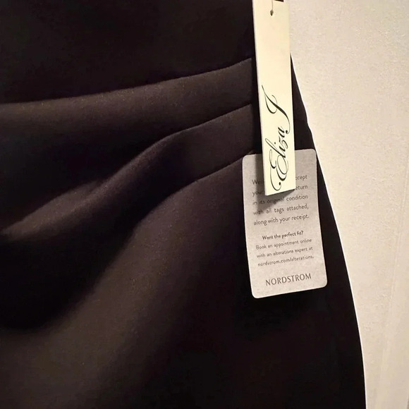 Eliza J Ruffle Sleeve Scuba Crepe Cocktail sheath dress black 6 - Picture 8 of 9